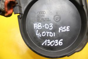 Audi A8 S8 D3 4E Protezione cinghia di distribuzione (copertura) 057109107E