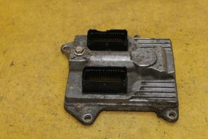 Opel Zafira B Komputer / Sterownik ECU silnika 55353843UT