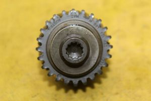 Volkswagen Golf VI Crankshaft gear 