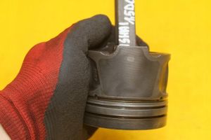 Nissan Qashqai Piston avec bielle 