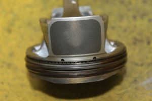 Volkswagen Polo VI AW Piston avec bielle 04EQ