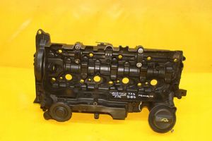 Toyota Avensis T270 Cache culbuteur 11128589943