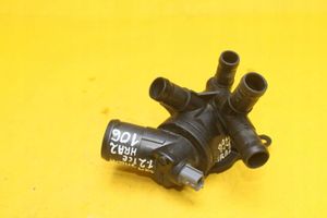 Nissan Qashqai Boîtier de thermostat 110617089R