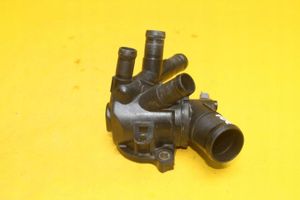 Nissan Qashqai Boîtier de thermostat 110617089R