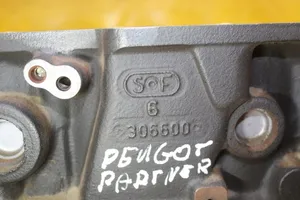 Peugeot Partner Bloc moteur 306600