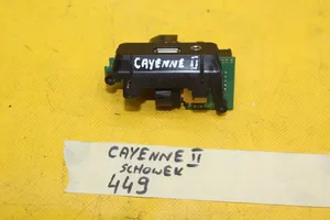 Porsche Cayenne (92A) Connecteur/prise USB 7P5863797C