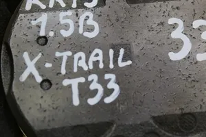 Nissan X-Trail T33 Tłok z korbowodem 