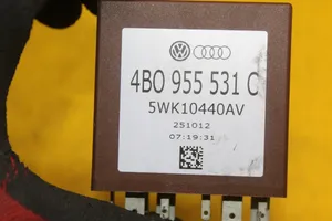 Audi A8 S8 D2 4D Moduł / Przekaźnik wycieraczek 4B0955531C