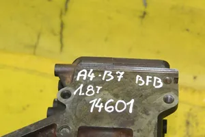 Audi A4 S4 B6 8E 8H Blokas 06A103021K