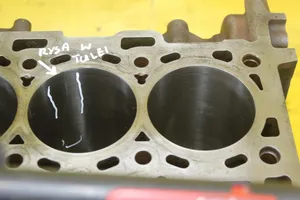 Opel Vivaro Engine block M9RC760