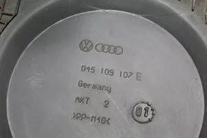 Volkswagen Golf IV Osłona paska / łańcucha rozrządu 045109107E