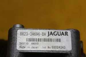 Jaguar XF X250 Pompa wspomagania układu kierowniczego 8X23-3A696-BA