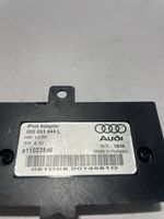 Audi A4 S4 B7 8E 8H Presa connettore iPod E11023596