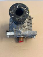 KIA Sorento Gearbox transfer box case 3B200