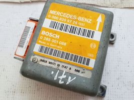 Mercedes-Benz E W210 Oro pagalvių valdymo blokas A0008209726