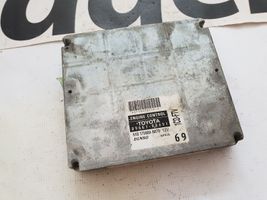 Toyota Avensis T250 Calculateur moteur ECU 8966105691