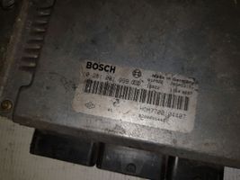 Renault Espace III Unité de commande, module ECU de moteur 7700104407