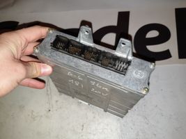 Audi A4 S4 B5 8D Variklio valdymo blokas 8D0907557F