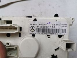 Mercedes-Benz B W245 Oro kondicionieriaus/ klimato/ pečiuko valdymo blokas (salone) A1698301585