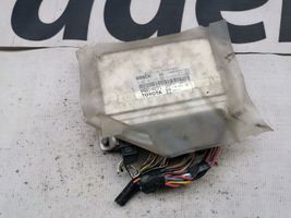 Toyota Yaris Calculateur moteur ECU 896610D171