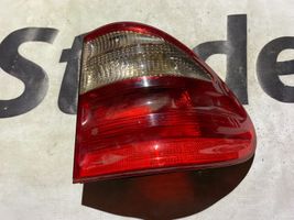 Mercedes-Benz E W210 Lampa tylna a2108205464