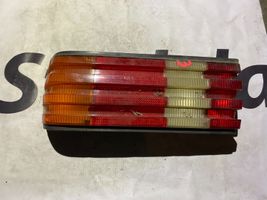 Mercedes-Benz S W126 Lampa tylna 22072r