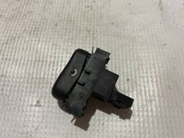 Mercedes-Benz E W210 Headlight wiper switch 2108202210