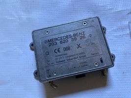 Mercedes-Benz CLK A208 C208 Module unité de contrôle d'antenne a2038203926