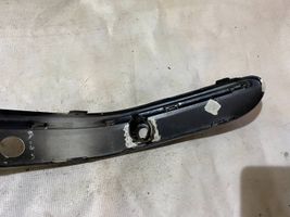 Mercedes-Benz C W203 Modanatura separatore del paraurti anteriore a2038856221