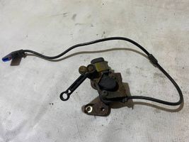 Mercedes-Benz E W210 Sensore di livello faro/fanale a2105427717