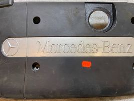 Mercedes-Benz C W203 Couvercle cache moteur a6110101067
