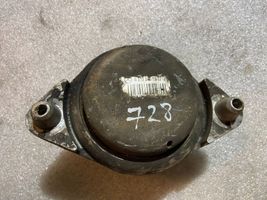 Mercedes-Benz E W212 Supporto di montaggio del motore a2122401917