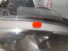 Mercedes-Benz ML W163 Lampa przednia a1638200749