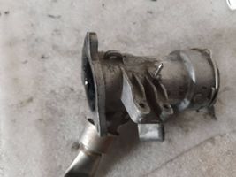 Mercedes-Benz E W211 EGR-venttiilin/lauhduttimen kiinnike a6460900054