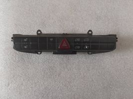 Mercedes-Benz SLK R171 Interruttore luci di emergenza a6395454607