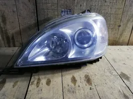 Mercedes-Benz ML W163 Lampa przednia 22315500