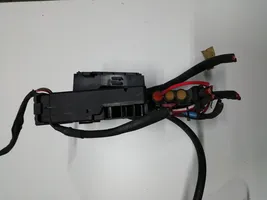 Mercedes-Benz C W204 Cableado positivo A2075400740