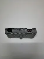 Mercedes-Benz C AMG W204 Module unité de contrôle d'antenne A1668202089