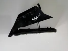 Mercedes-Benz E C207 W207 Pedal del acelerador A2043000204