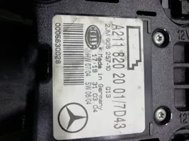 Mercedes-Benz E W211 Illuminazione sedili anteriori A2118202001