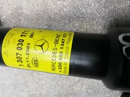 Mercedes-Benz S W220 Ugello a spruzzo lavavetri per faro A2208601347