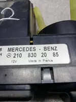 Mercedes-Benz E W210 Centralina del climatizzatore 2108302085