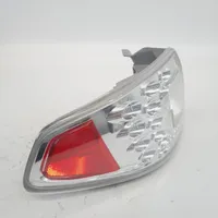 Subaru Impreza II Lampa tylna 22020024