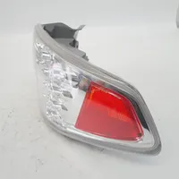 Subaru Impreza II Lampa tylna 22020024