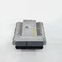 Volkswagen PASSAT Sterownik / Moduł ECU 03G906018CD