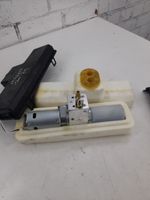 Opel Insignia A Convertible roof hydraulic pump 3S2121