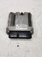 Volkswagen Golf Plus Dzinēja vadības bloks 03L906022G