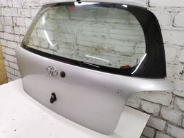 Toyota Yaris Aizmugurējais pārsegs (bagāžnieks) 