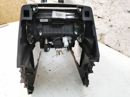 Hyundai ix35 Consolle centrale del vano portaoggetti 846382S000