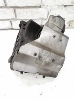 Audi A4 S4 B6 8E 8H Boîtier de filtre à air 038133835J